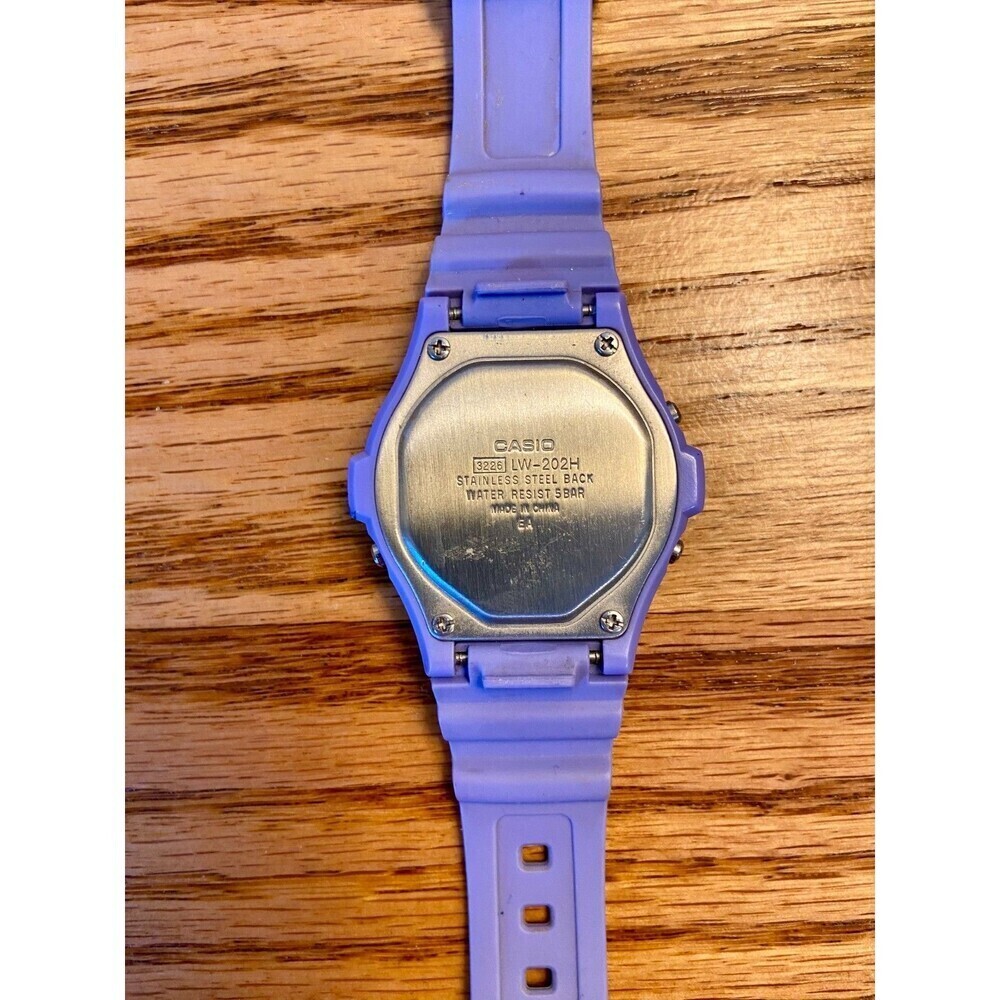 L74, Casio Illuminator, Purple Sports Watch, 8.5" Silicon Band, Light - Picture 4 of 5